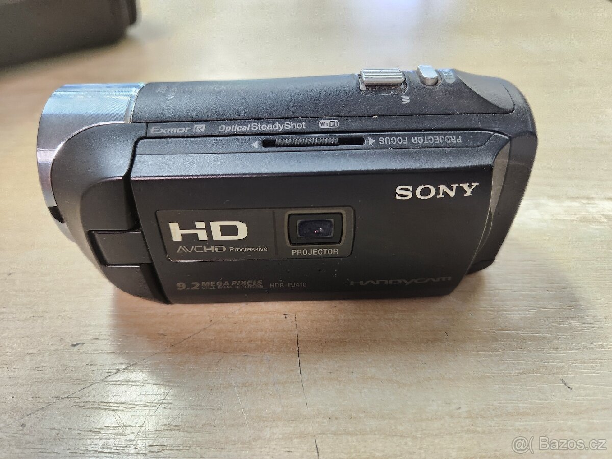Kamera + projektor Sony HDR-PJ410 + 64GB