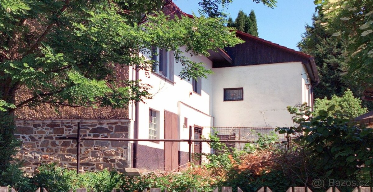 Prodej rodinného domu 160 m², pozemek 530 m² ve Stranném