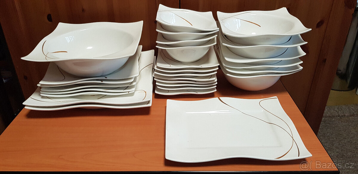 Německý porcelán, sada talířů zn. Via by R&B
