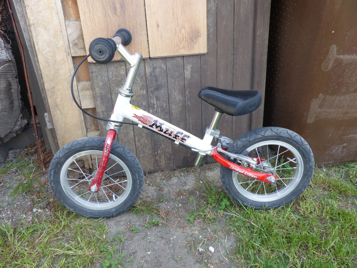 dětské kolové odrážedlo