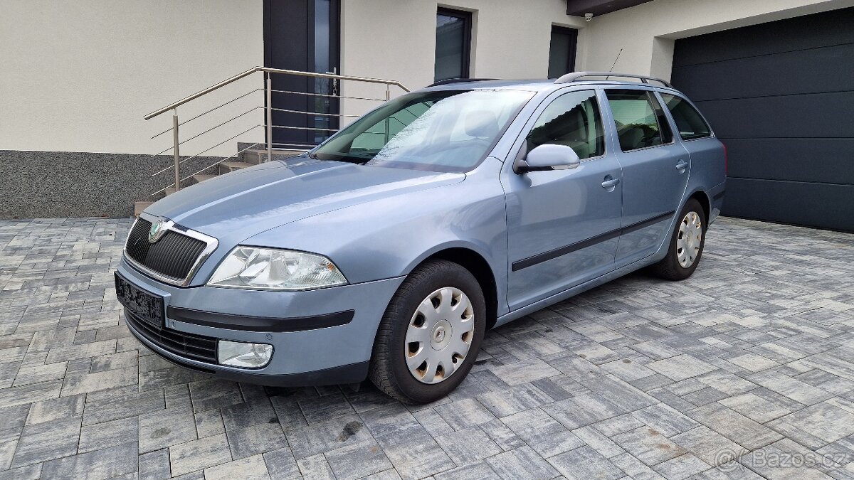 ŠKODA OCTAVIA 1.6 MPI 75KW.CLIMATRONIC.ŠÍBR.TAŽNÉ.BEZ KOROZE