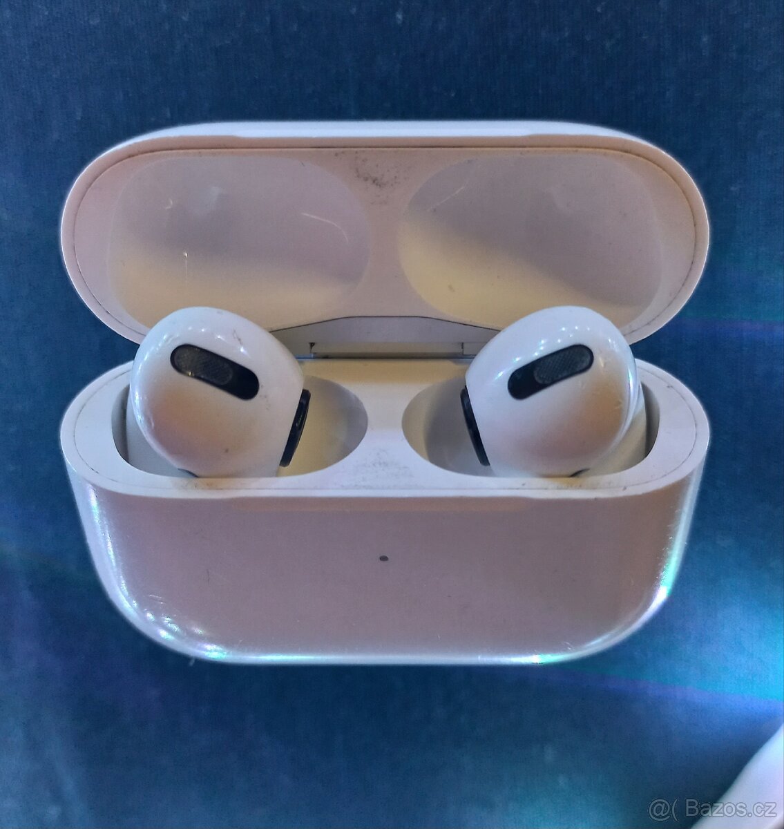 AirPods Pro 1 with MagSafe Charging Case