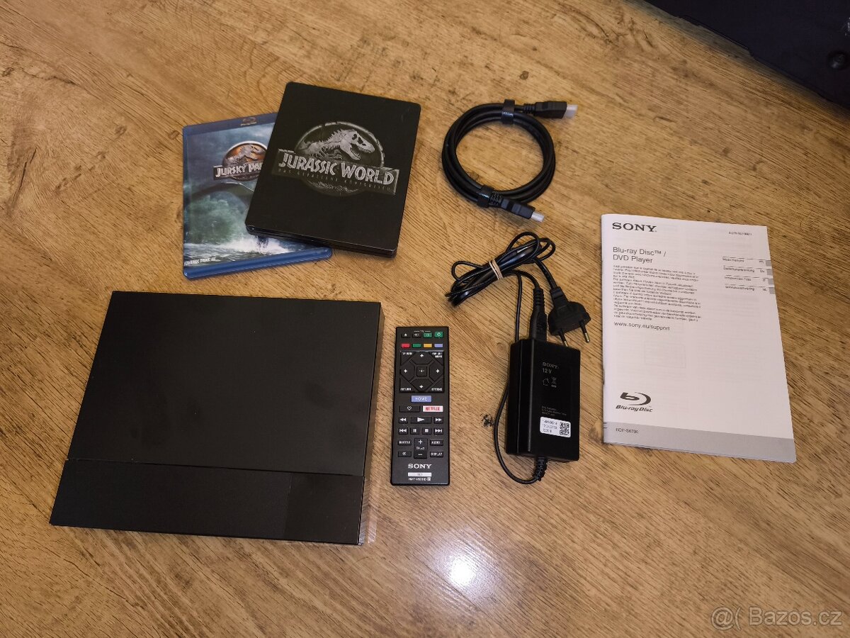 Blu Ray Sony BDP-S1700 + kolekce Jurský park,čti popis