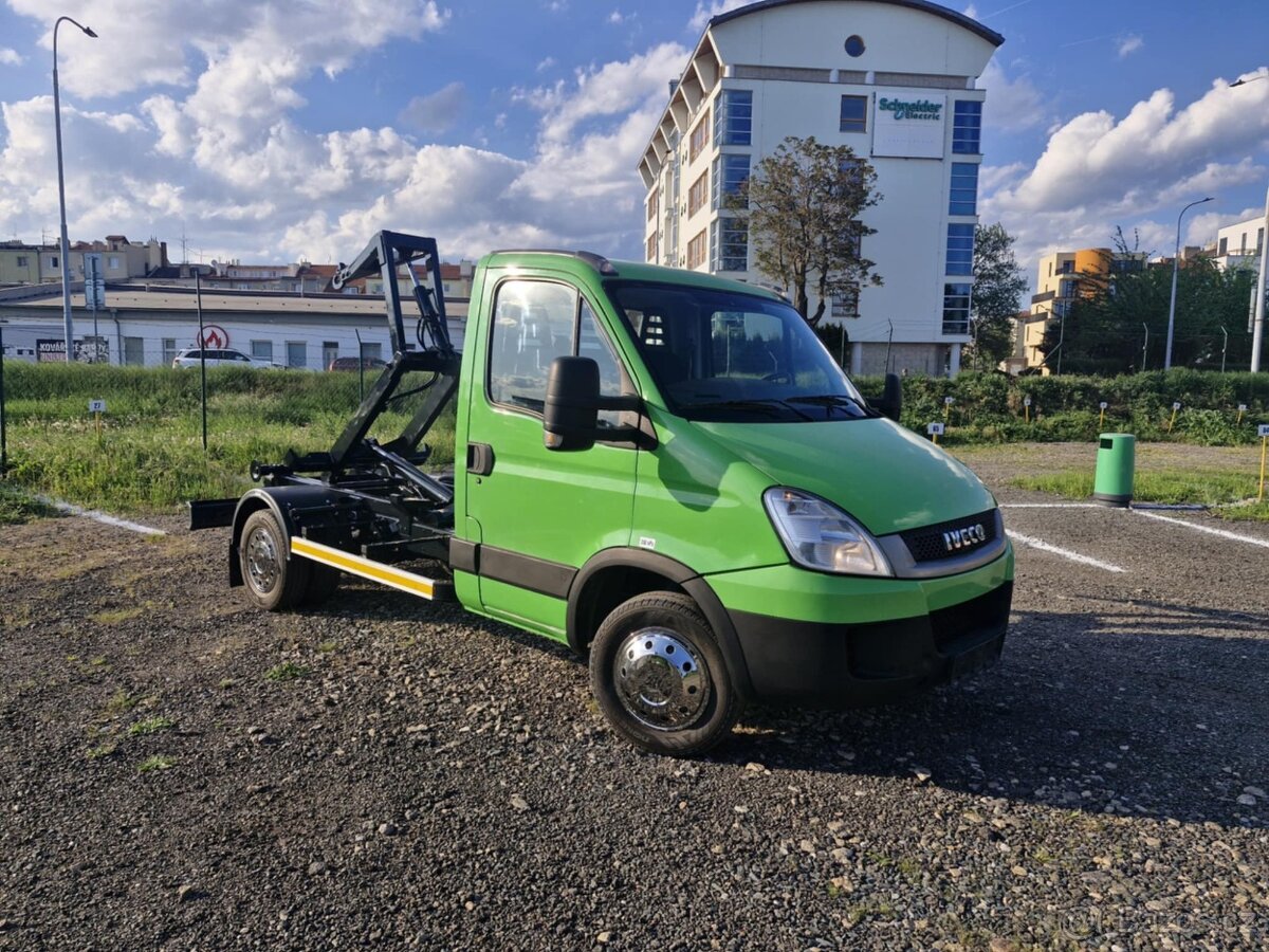Iveco daily 254 000 km do 3,5 tuny
