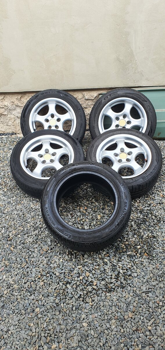 ALU KOLA -195/55R15 BARUM GT
