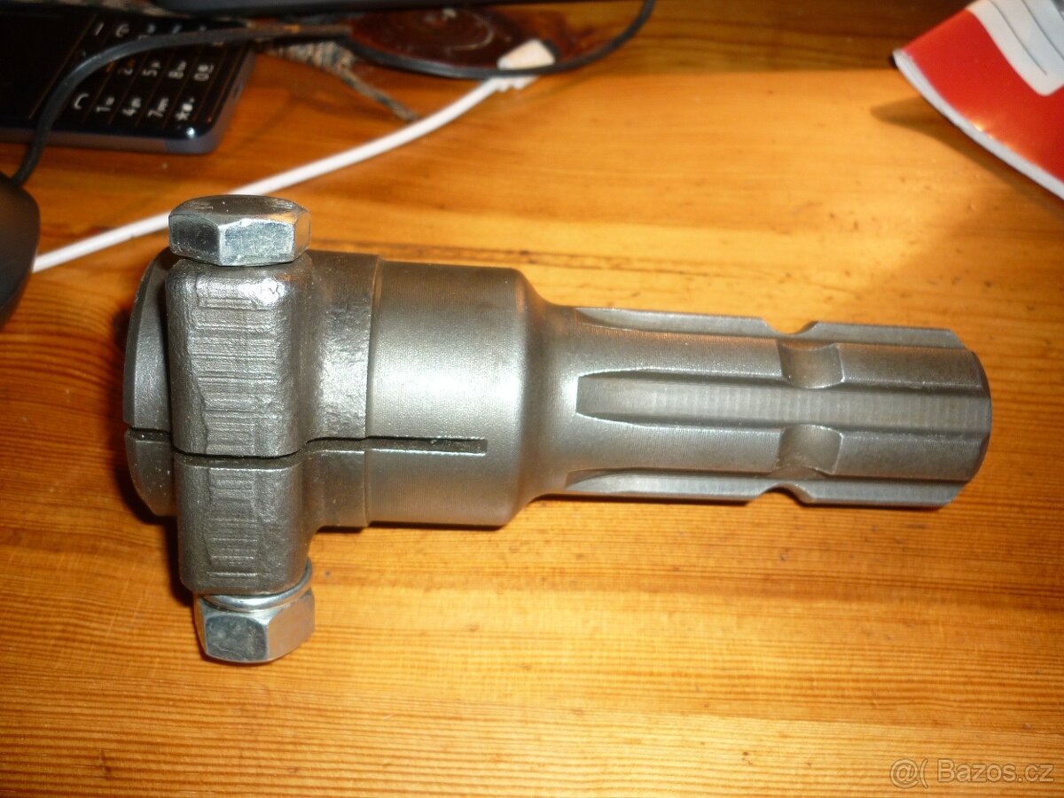 PRODLOUŽENÍ VÝVODOVÉ HŘÍDELE ZAJIŠTĚNÉ ŠROUBEM, 150MM