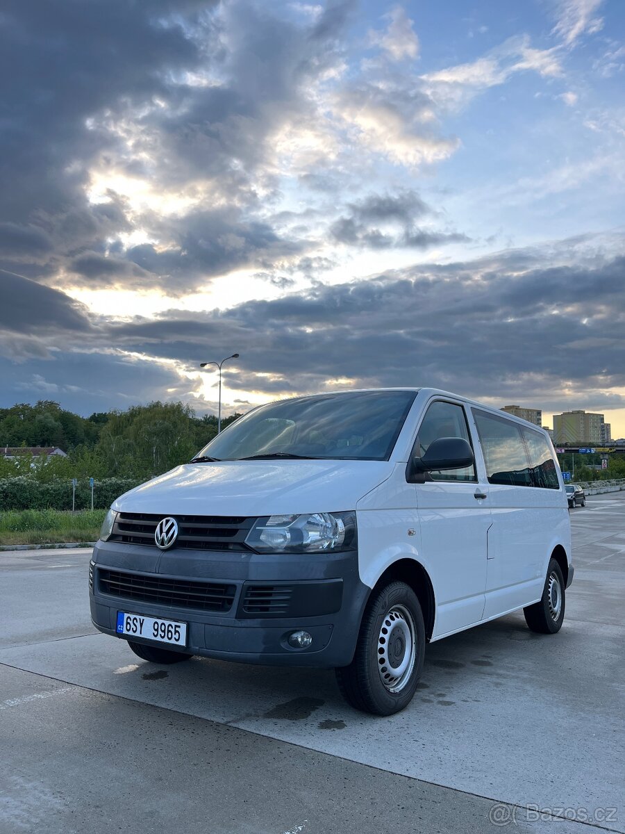 Wolksvagen t 5 2011 2.0 103 kw