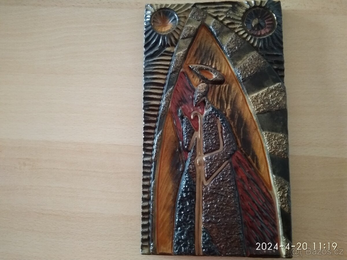 Retro plastika na zeď Gotika, 16 x 28 cm
