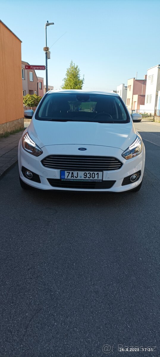 Ford S-max 2.0 Ecoblue 150 PS,Titanium,7 míst, koupeno v ČR,