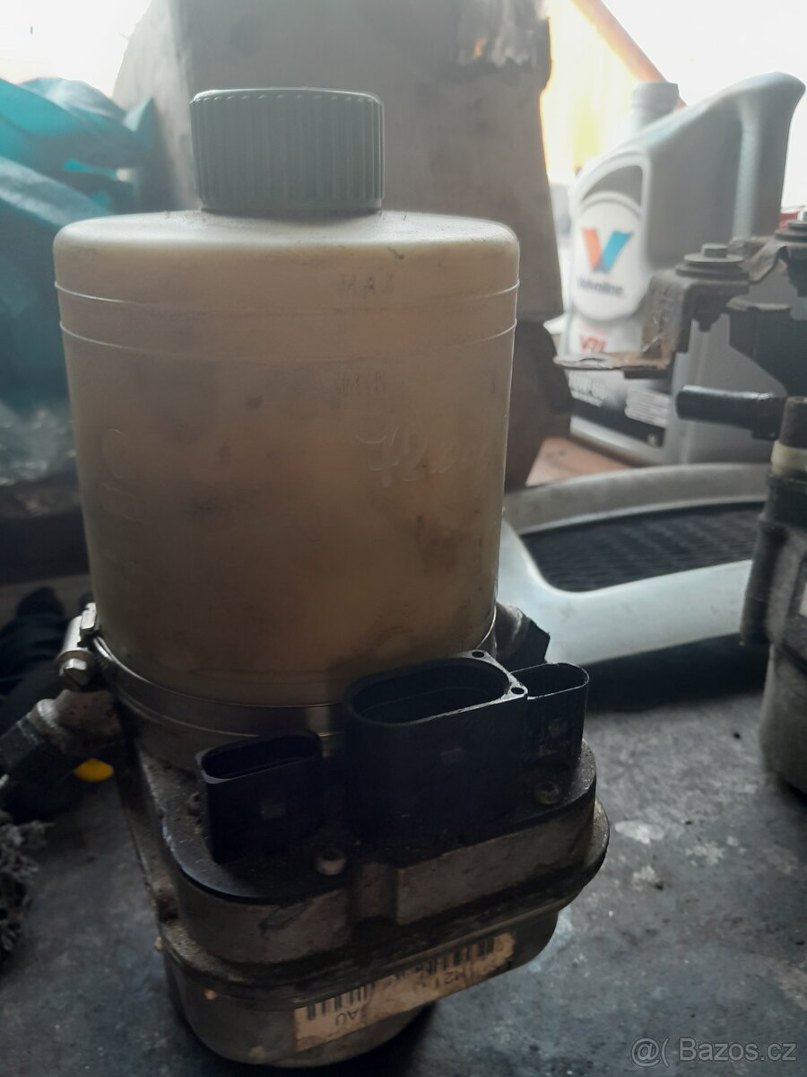 Škoda Fabia 1 servo čerpadlo