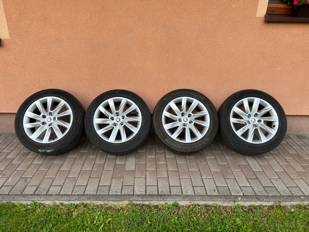 Orig alu kola Stratos R17 215/55/17
