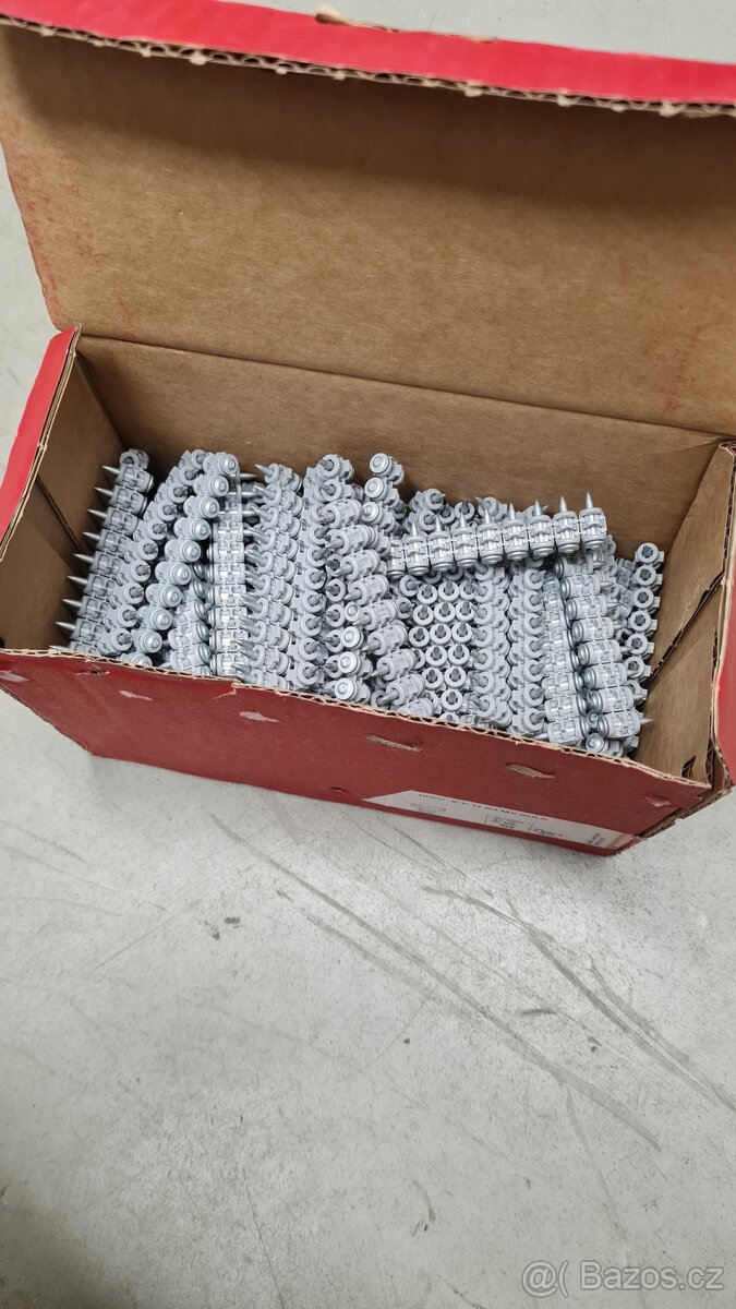 Hřeby do betonu Hilti 17 mm / 1050ks / BX3