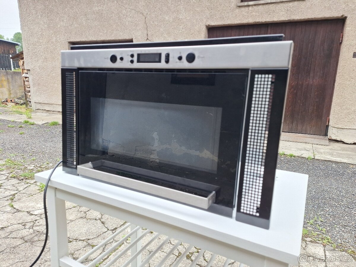 Vestavěná mikrovlnná trouba Ikea