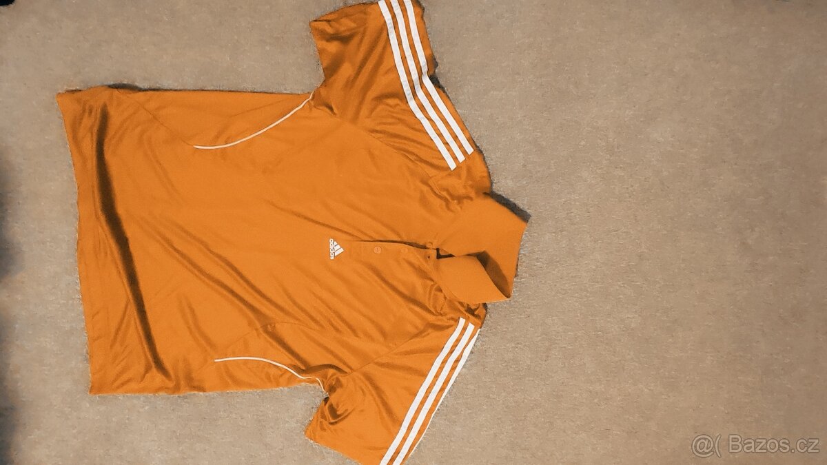 Dresy Slavie, trika Adidas, Umbro a dalsi