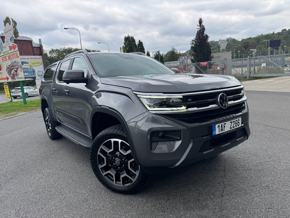 AMAROK PanAmericana 3.0 TDI V6, WEBASTO, 1. maj. Full výbava