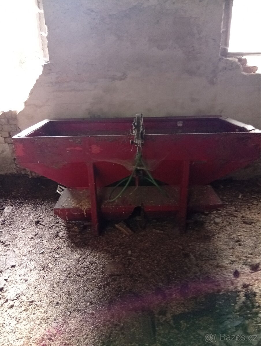 Prodám rozmetadlo