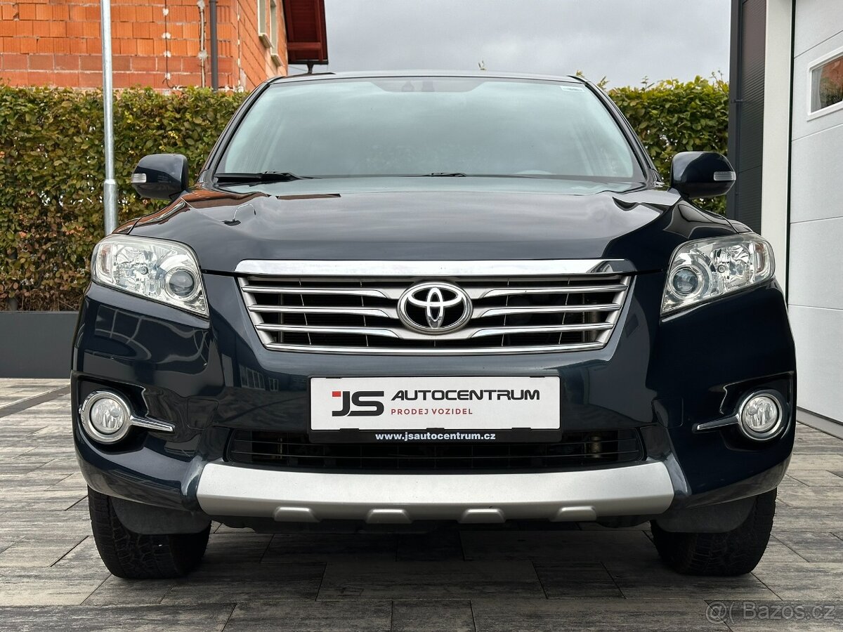 Toyota RAV4 2.0i 158PS Travel A/T 4x4