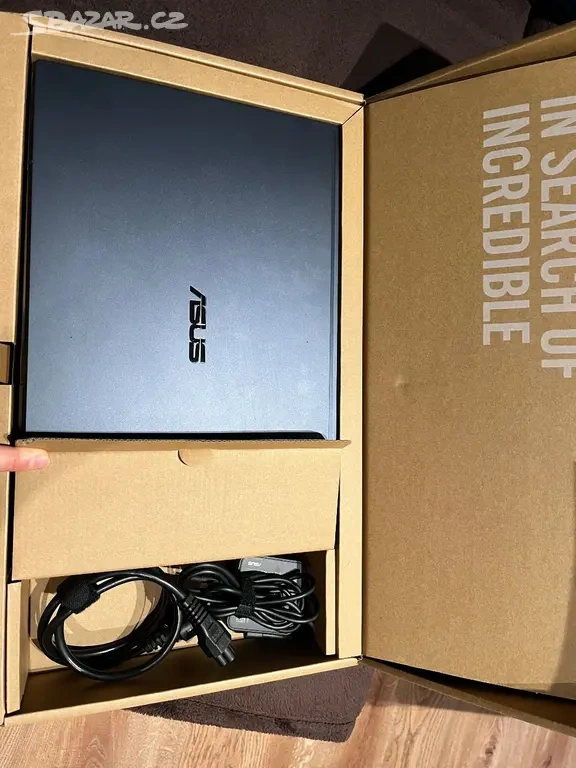 ASUS Expertbook