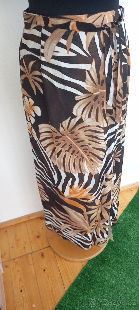 Prodám letní sukni vel.38