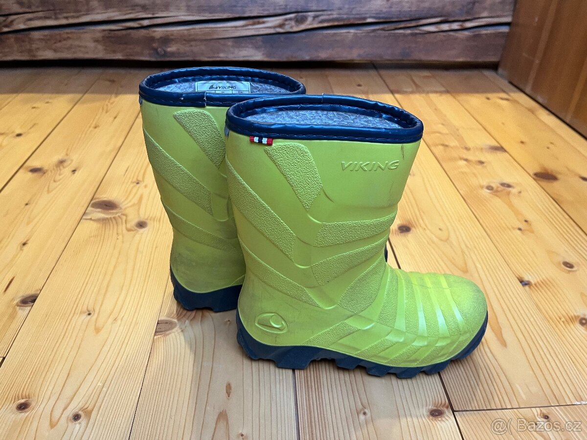 Teple snehule Viking, vel. 33