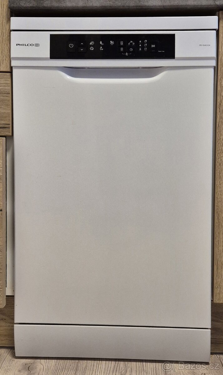 Myčka nádobí Philco PD1045EA