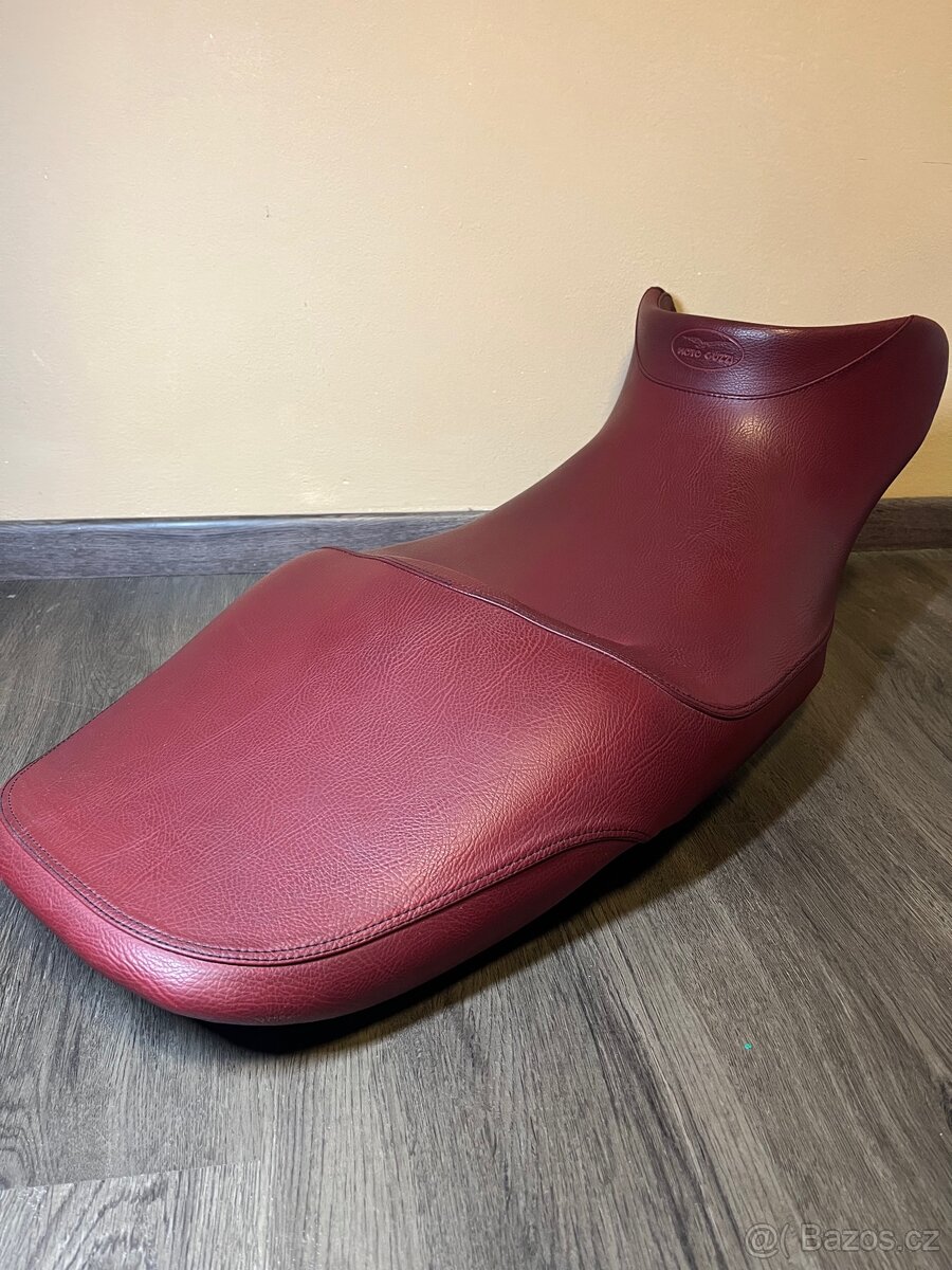 Originál sedlo na Moto Guzzi Breva 1100