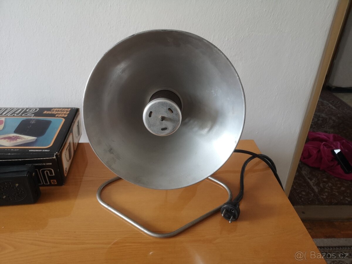 Elektrický teplomet, přímotop, infrazářič, topidlo