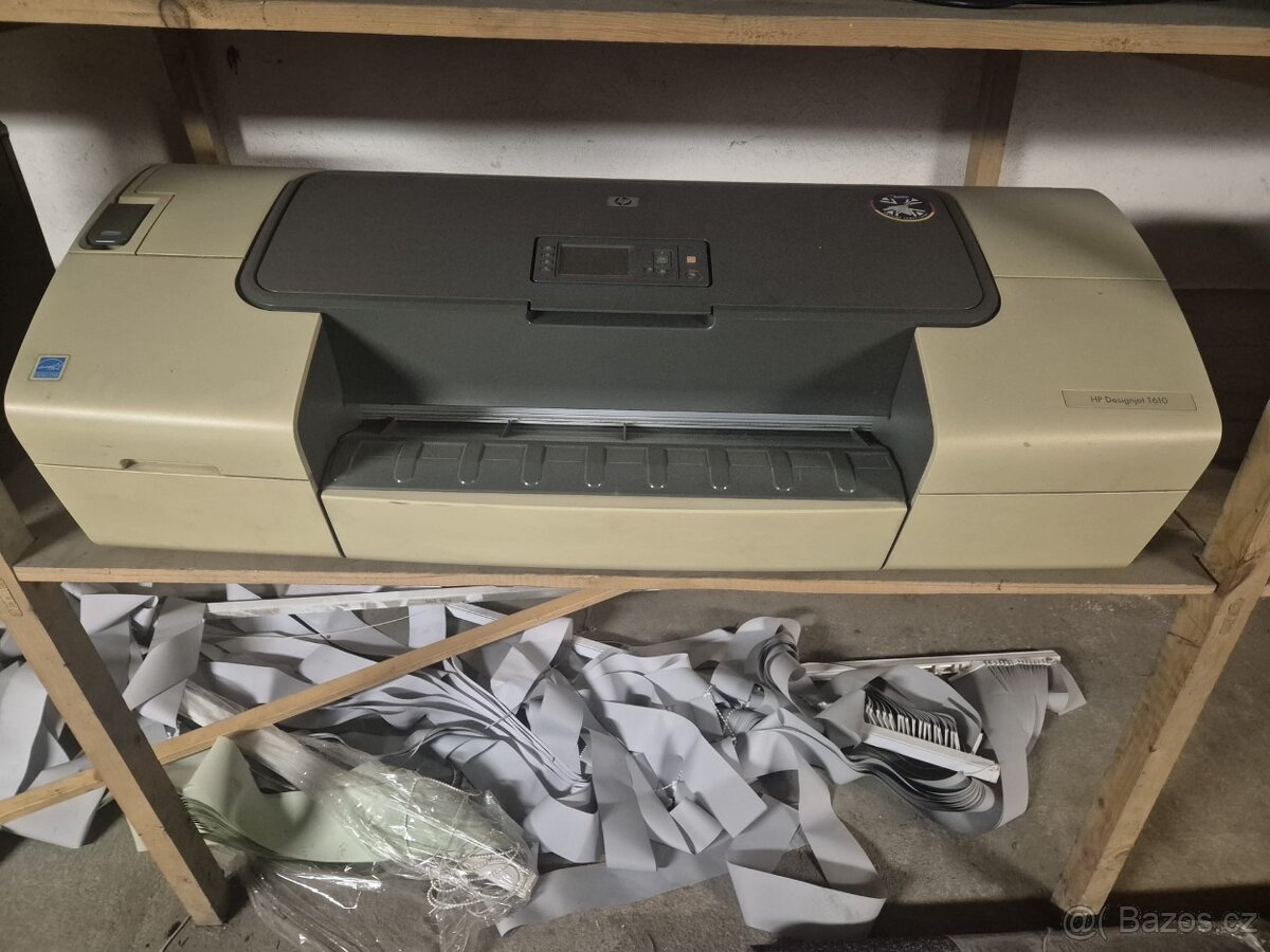 HP DesignJet T610 + grafický monitor