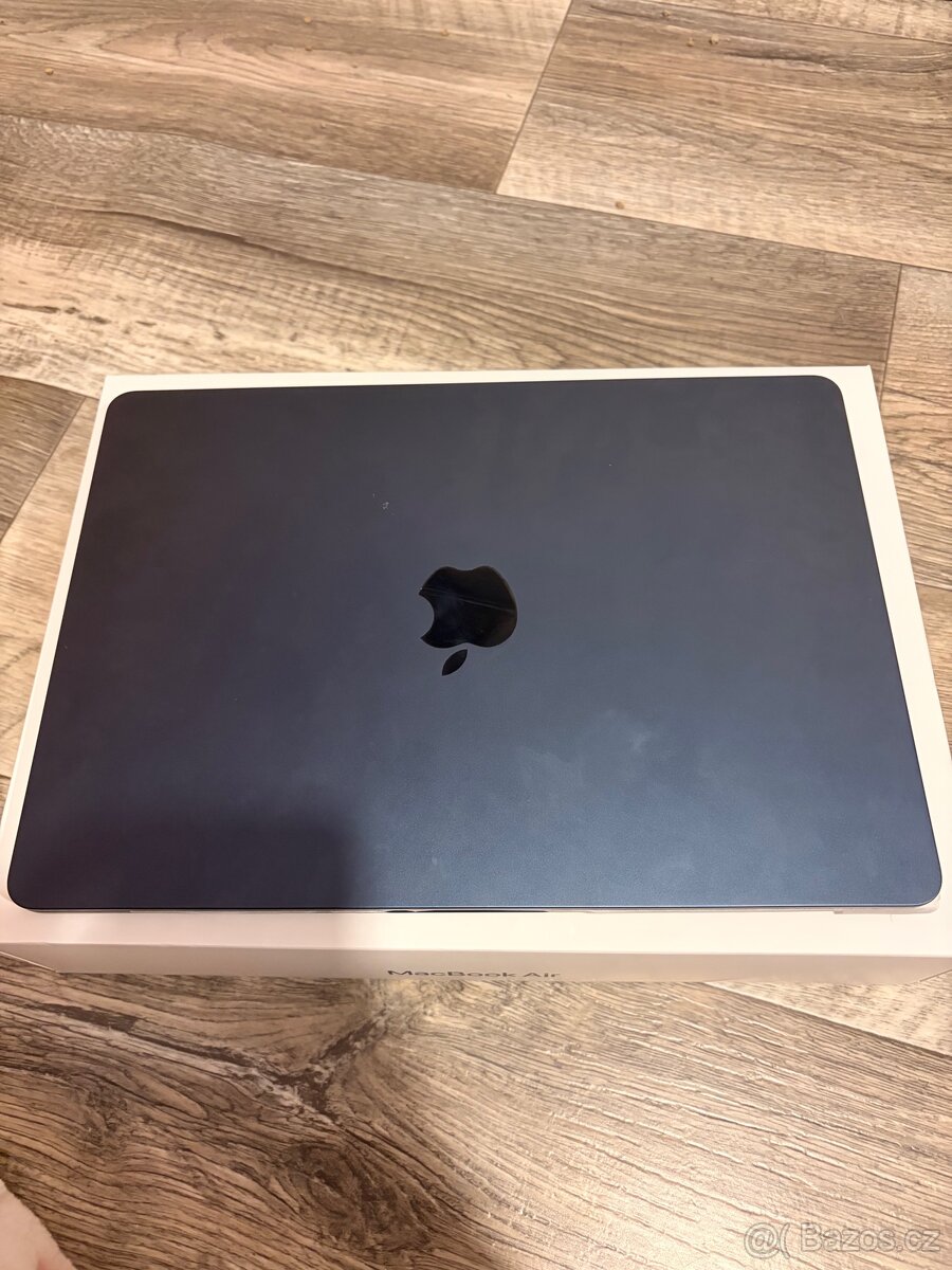 MacBook Air M2 (2022), 16 GB RAM