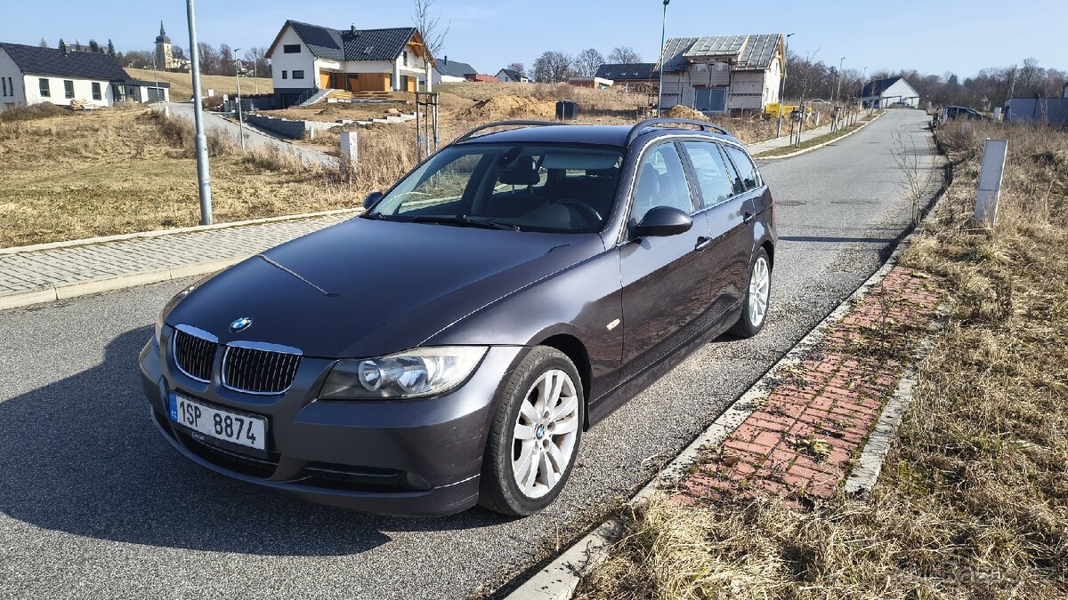 BMW 330d Touring, 2006, manuál, 420 000 km