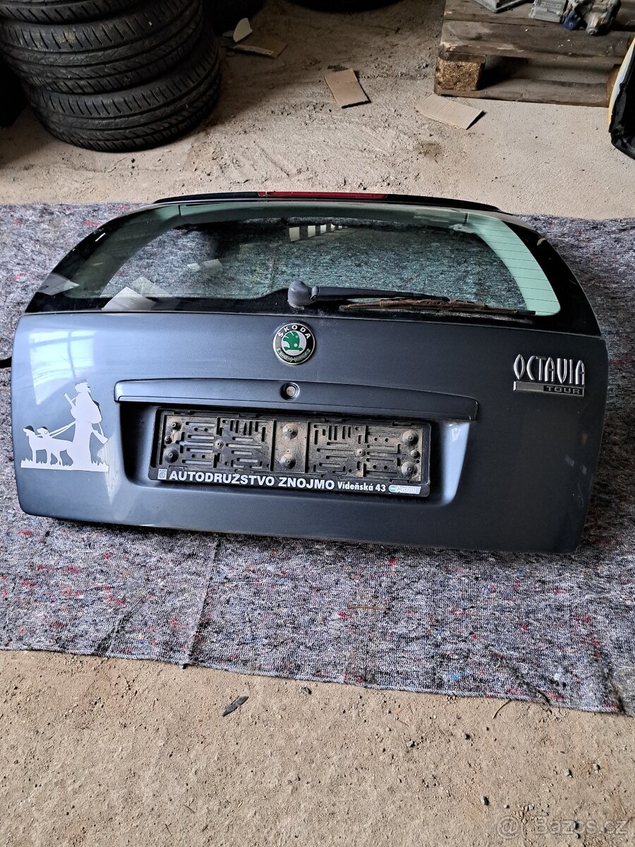 Díly Škoda Octavia 1 Kombi face barva: 9901