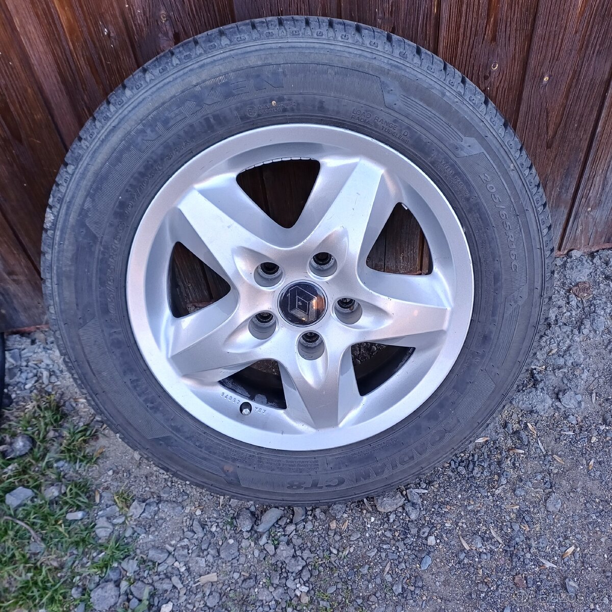 Alu kola Renault trafic 2010