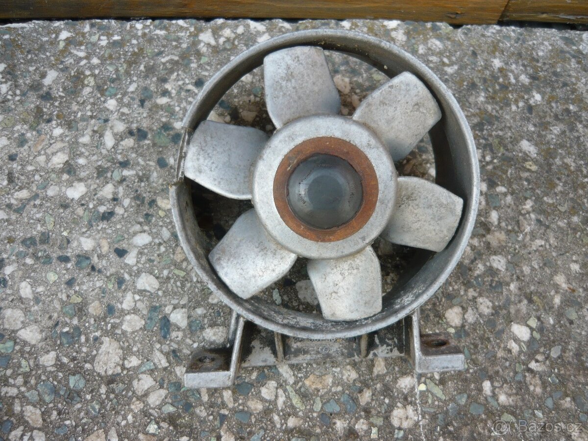 Skútr Čz-prase 502-větrák motoru