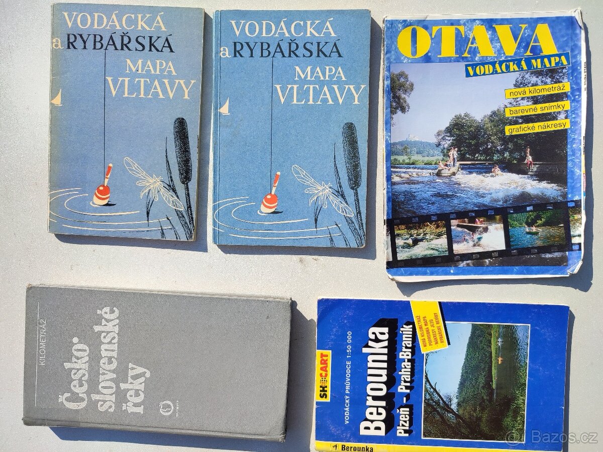 Vodácké a turistické průvodce .