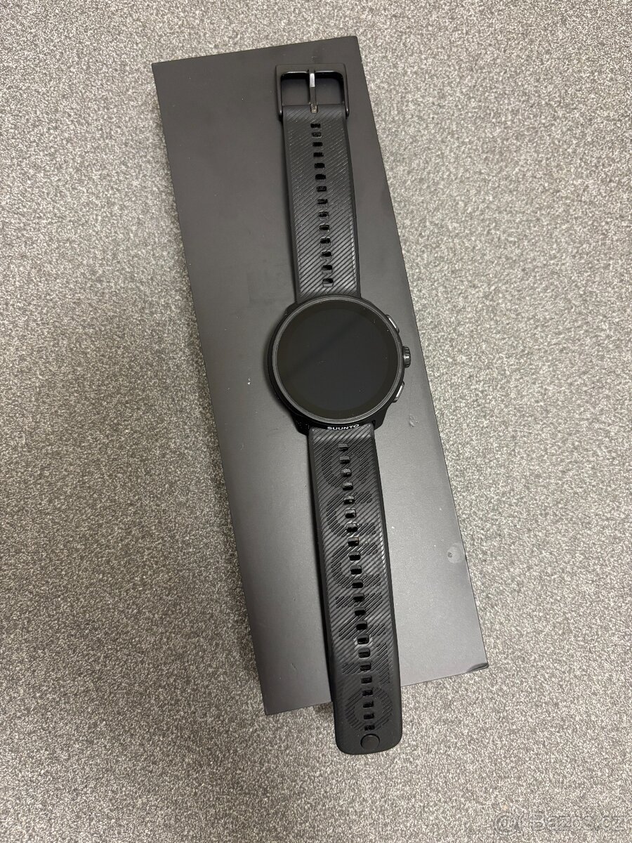 Hodinky Suunto Run