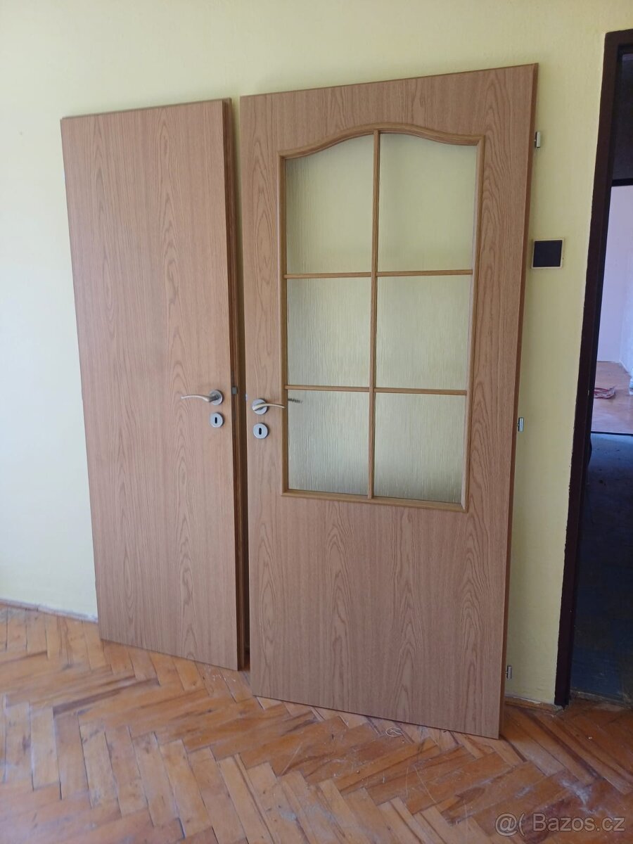 Dveře 80 prave a 2x 60 pravé