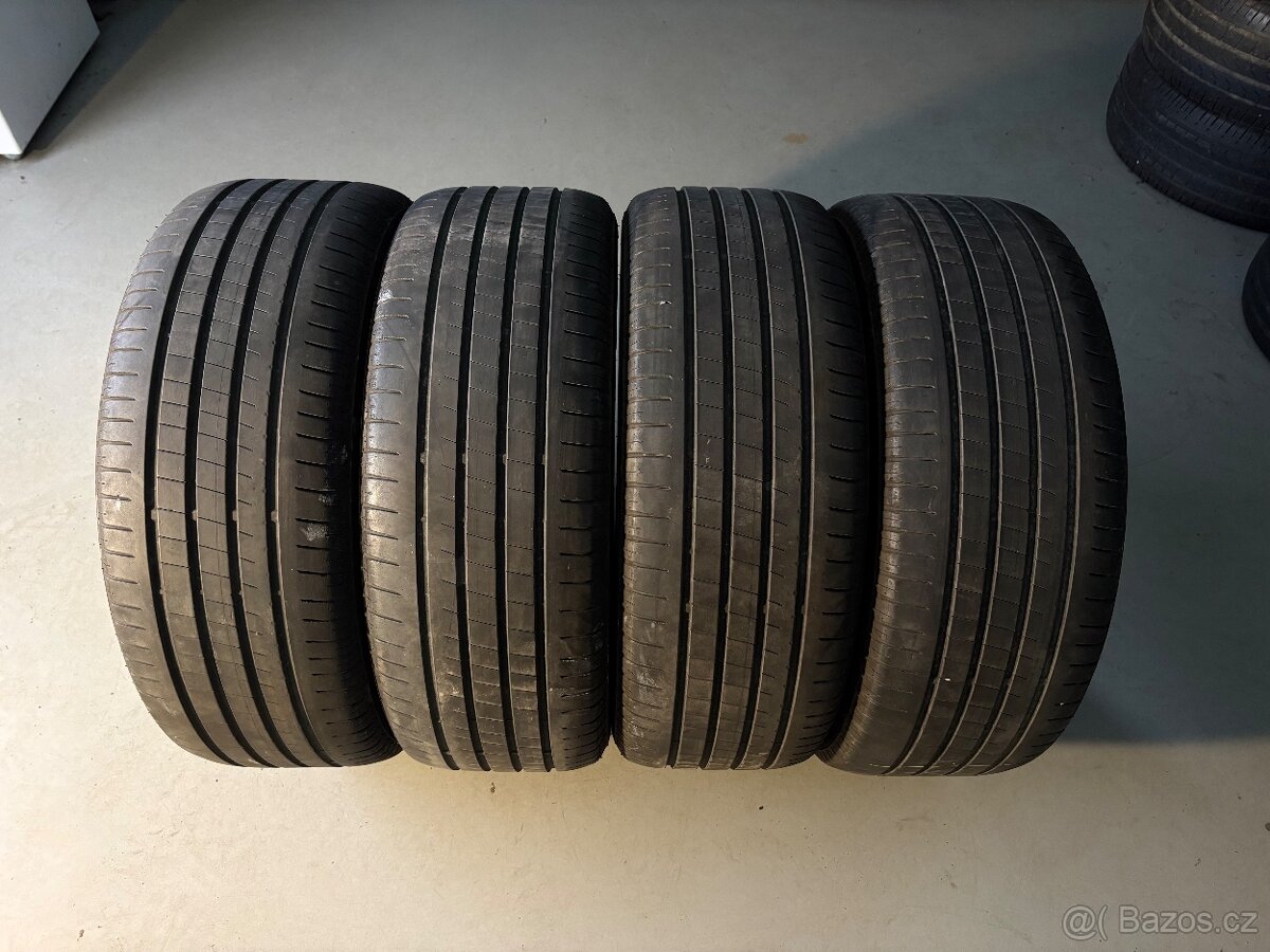 Letní pneu Lassa 235/50R19