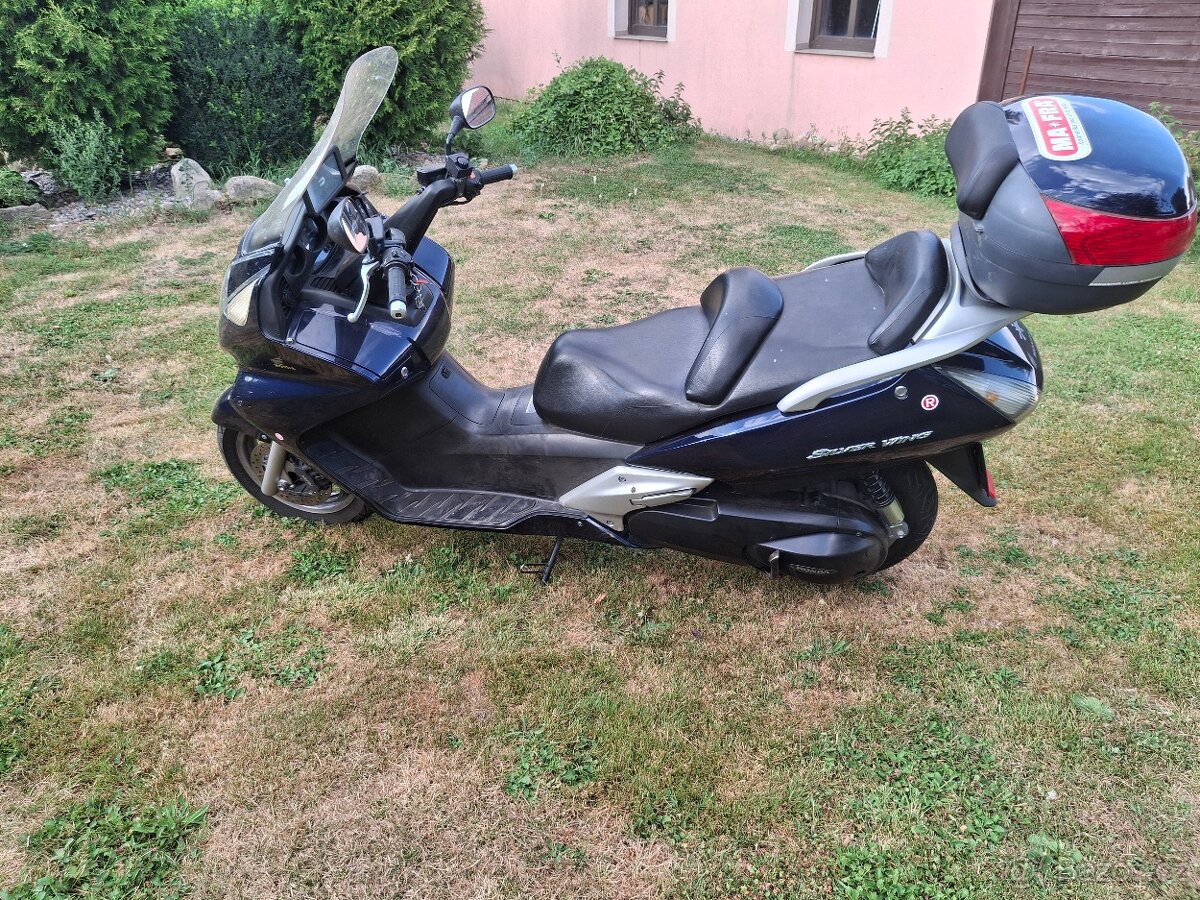 Honda Silver Wing FJS 600