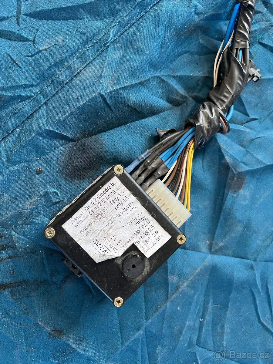 automatické svícení škoda felicia apod