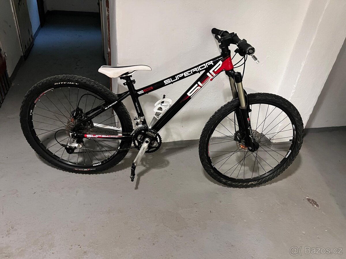 Kolo Superior  team 26” rám S