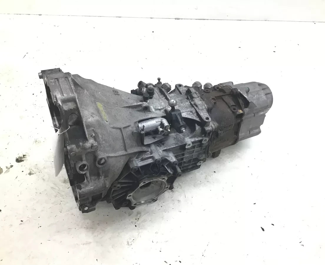 Audi 100 c4 A6 převodovka 6 rych.