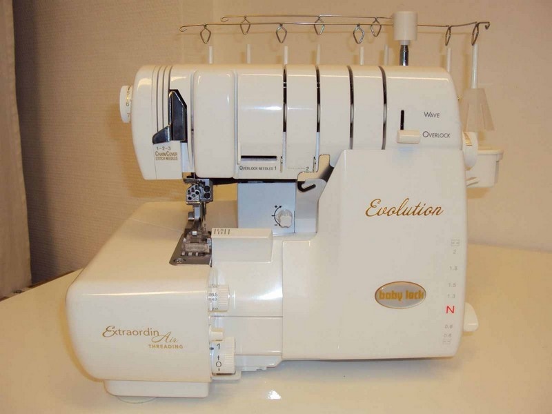 Nähmaschine baby lock Coverlock & Overlock BLE8W-2 mit Freia
