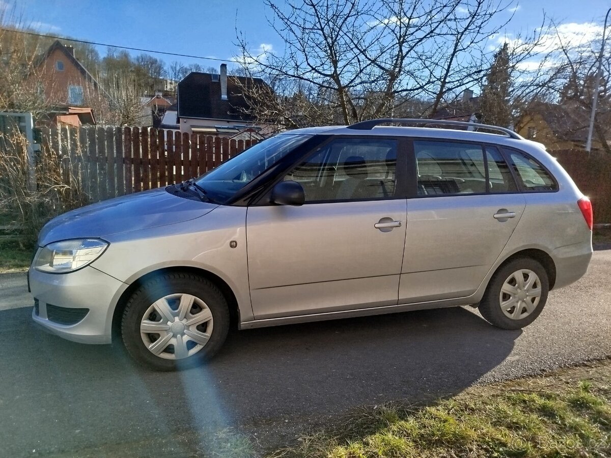 ŠKODA FABIA COMBI 1.2 12v...r.v.2012, klimatizace