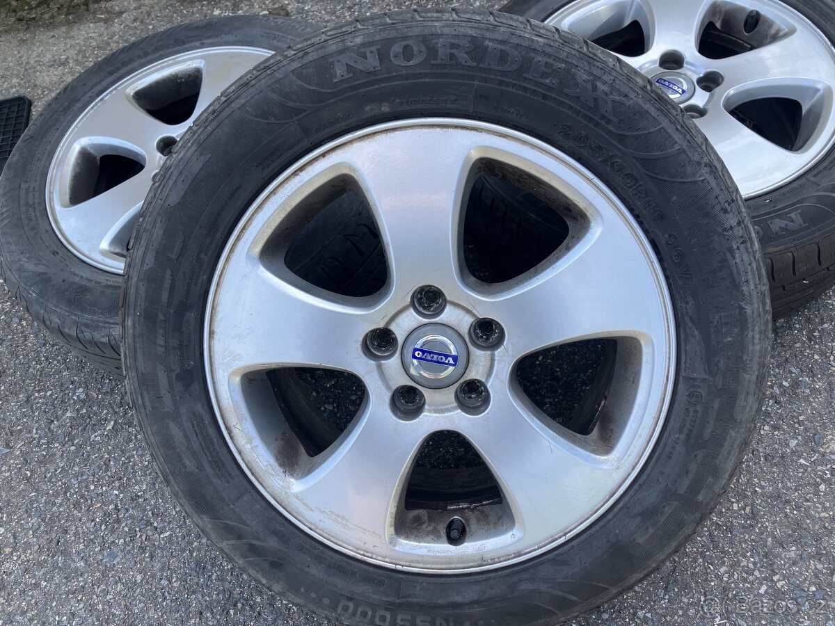 Volvo Ford - originální alu disky 5x108 R16, letní pneu