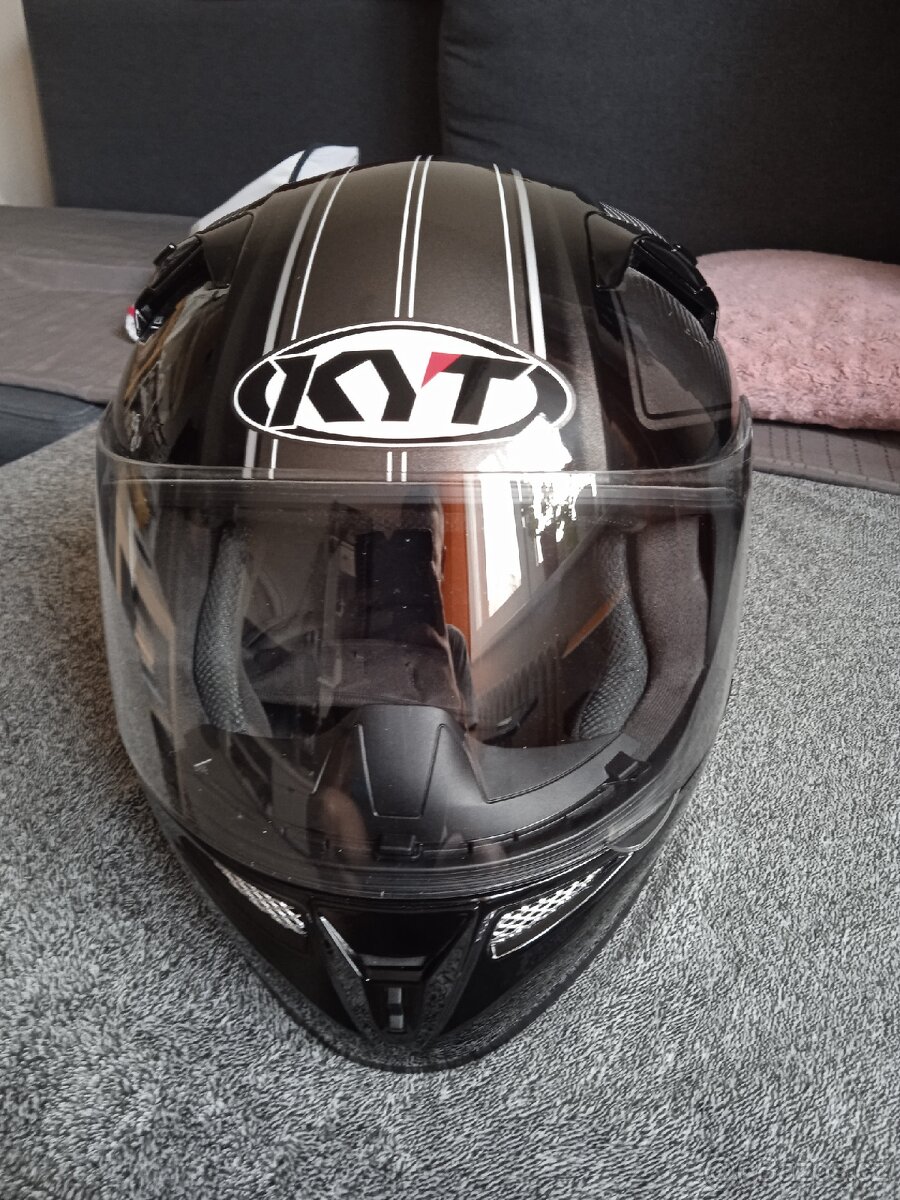 Helma na motorku XL