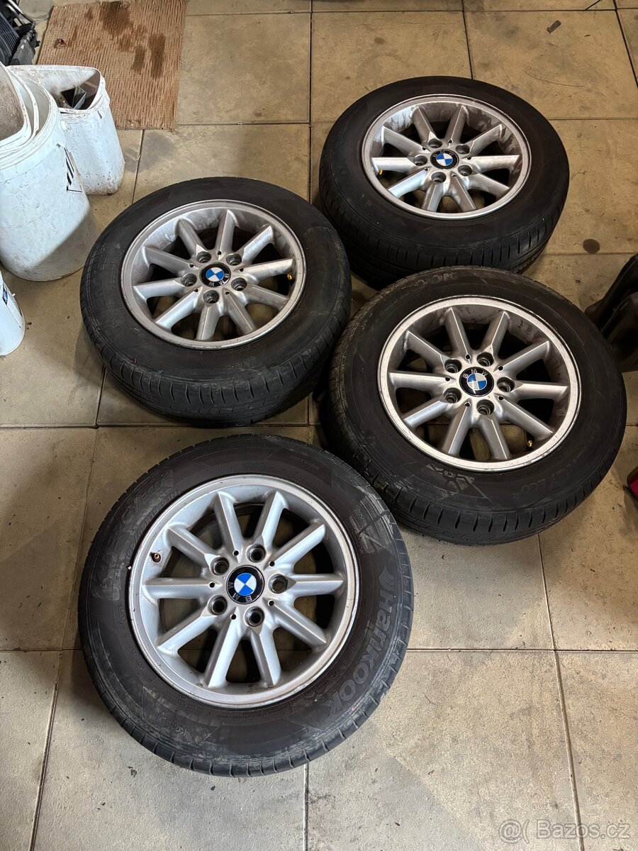 Alu kola BMW 5x120 r15 s pneu 195/65 r15