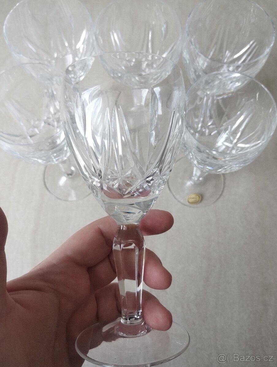 Skleničky na víno Bohemia Crystal