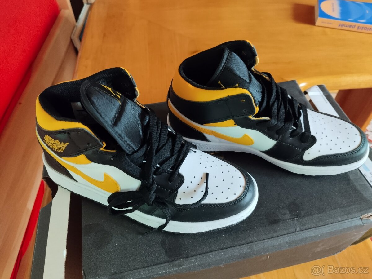 NIKE Jordan 36