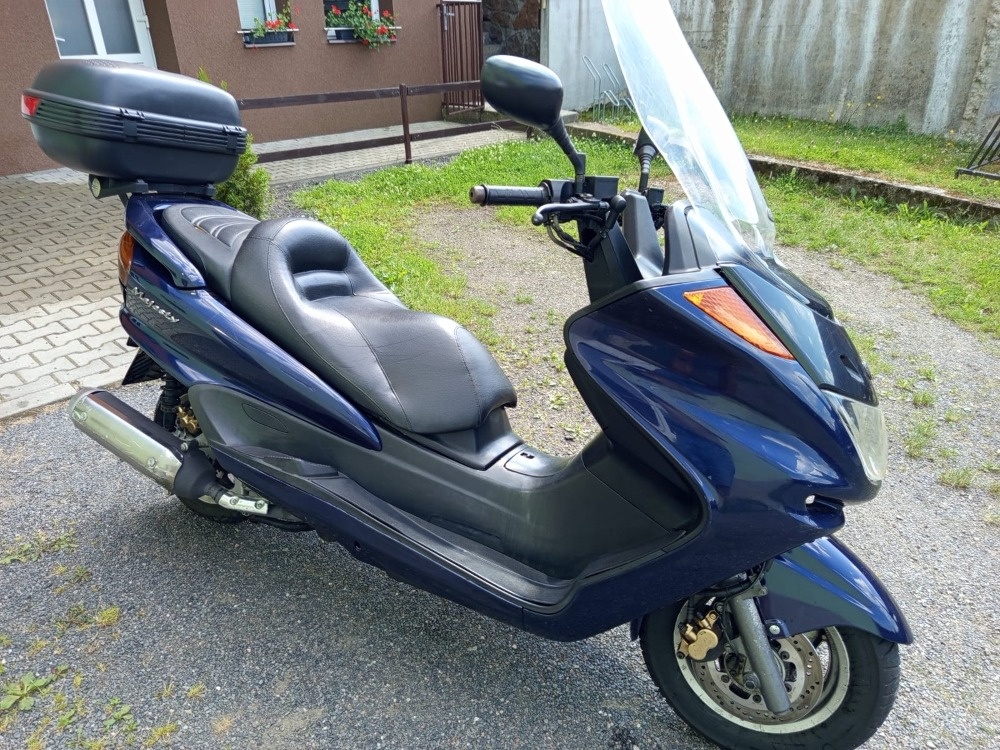 SKÚTR YAMAHA MAJESTY 250