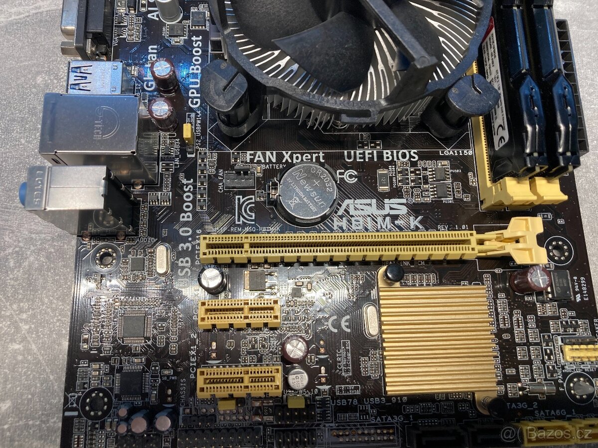 Základní deska Asus H85M-G s procesorem a pamětí